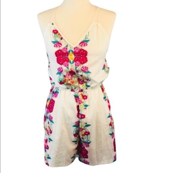 Choies Nordstrom NWT Shorts Romper Floral Roses Spaghetti Strap V-neck - Picture 5 of 8